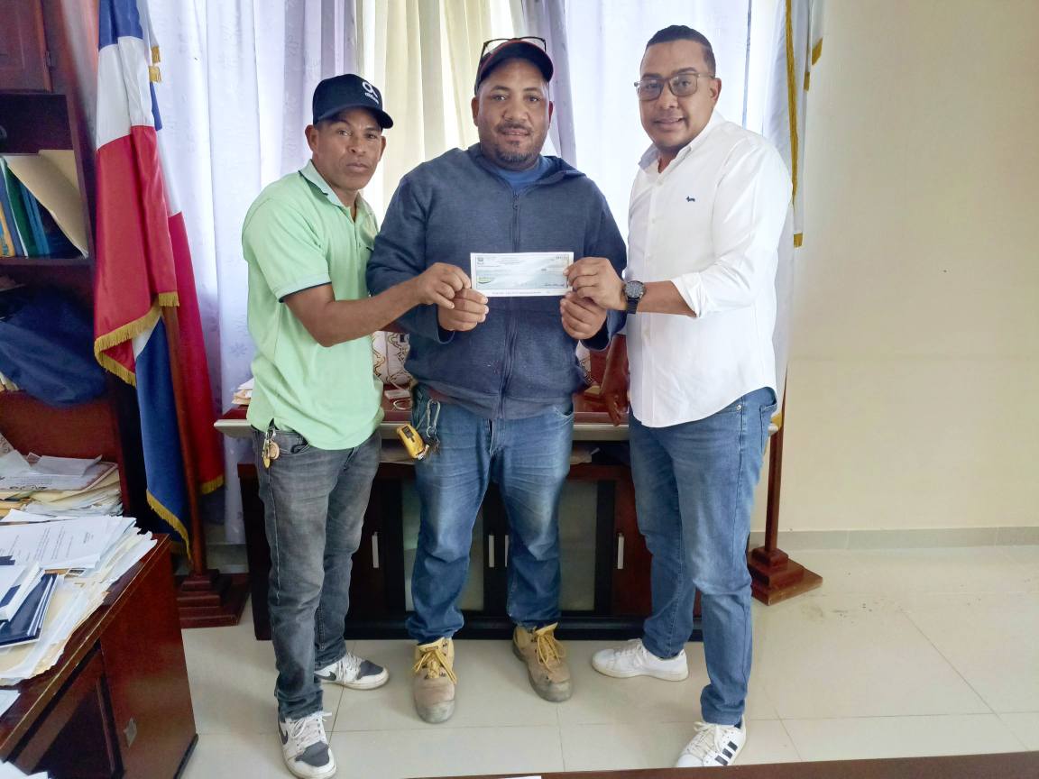 La Alcaldía del Ayuntamiento Municipal de esta localidad, siguiendo el calendario establecido para la ejecución de las obras modalidad presupuesto participativo año 2025